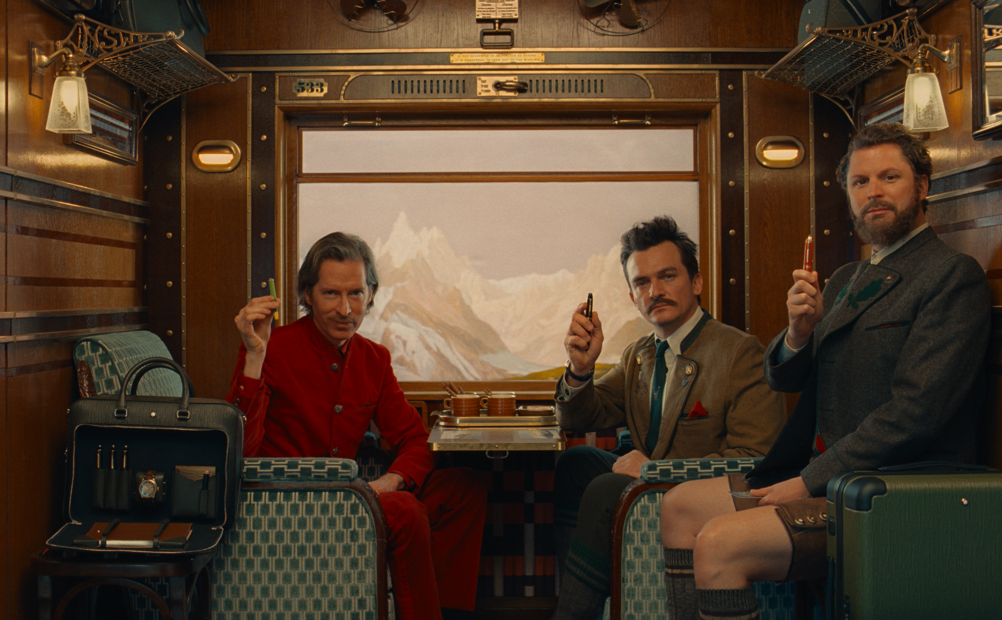  Expert Talk: An exclusive journey behind-the-scenes of ‚Let‘s Write‘​