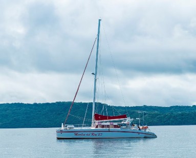 Marlin del Rey Catamaran Morning Snorkel Cruise