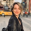 Webinar hosting presenter 