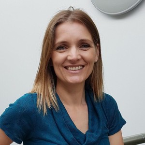 Webinar hosting presenter 