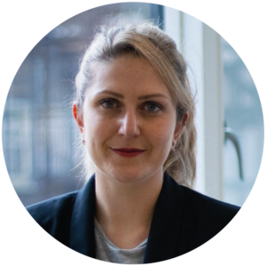 Webinar hosting presenter 