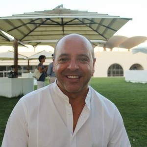 Webinar hosting presenter 