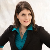 Webinar hosting presenter Deborah O