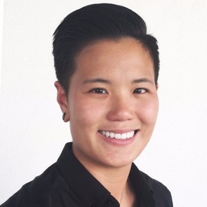 Webinar hosting presenter 
