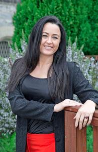 Webinar hosting presenter 