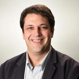 Webinar hosting presenter 