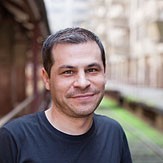 Webinar hosting presenter 