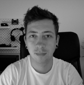 Webinar hosting presenter 