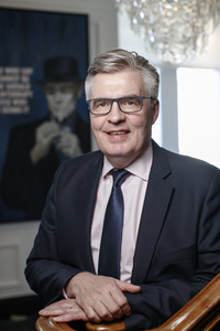 1653518699-2b2ed2f0b1ed5fbf