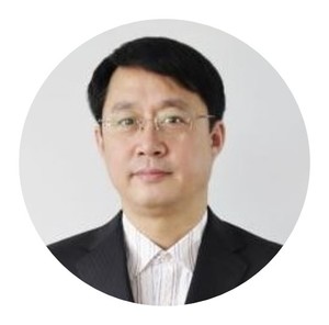 Webinar hosting presenter 