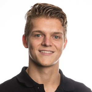 Webinar hosting presenter 