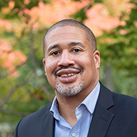 Webinar hosting presenter 