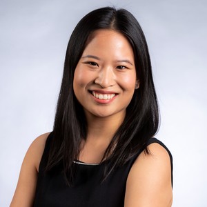 Webinar hosting presenter 