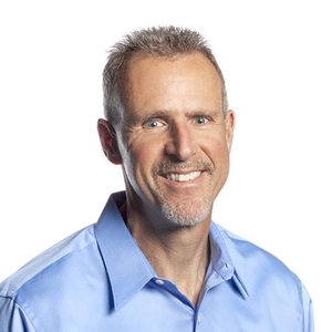 Webinar hosting presenter 