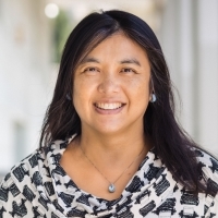 Webinar hosting presenter 