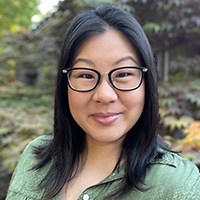 Webinar hosting presenter 