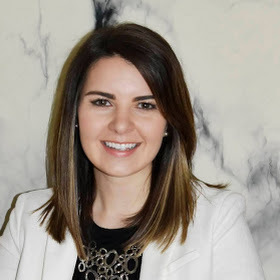 Webinar hosting presenter 