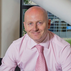 Webinar hosting presenter 