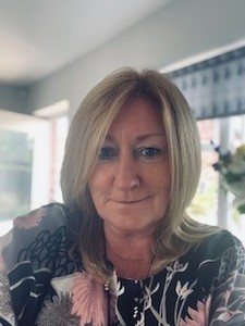 Webinar hosting presenter 