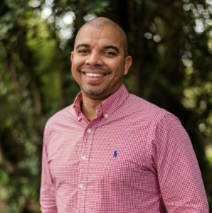 Webinar hosting presenter 