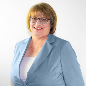 Webinar hosting presenter Karna M