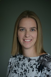 Webinar hosting presenter 