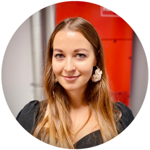 Webinar hosting presenter