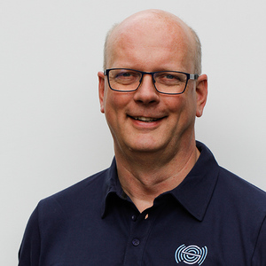 Webinar hosting presenter 