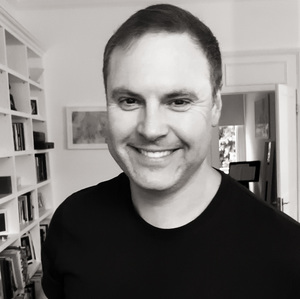 Webinar hosting presenter 