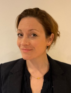 Webinar hosting presenter 