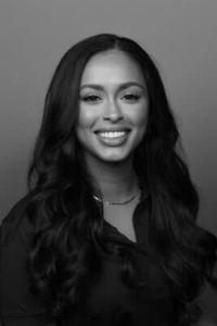 Webinar hosting presenter 