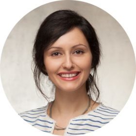 Webinar hosting presenter 