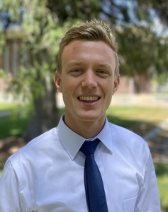 Webinar hosting presenter 