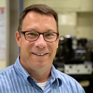 Webinar hosting presenter 