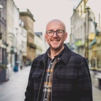 Webinar hosting presenter 