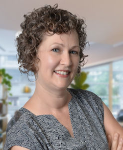 Webinar hosting presenter 