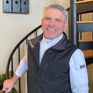 Webinar hosting presenter 