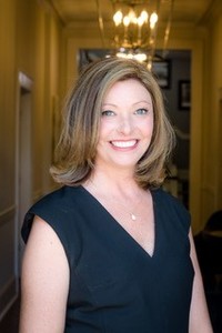 Webinar hosting presenter 