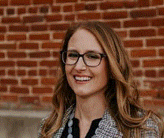 Webinar hosting presenter 