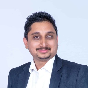 Webinar hosting presenter 