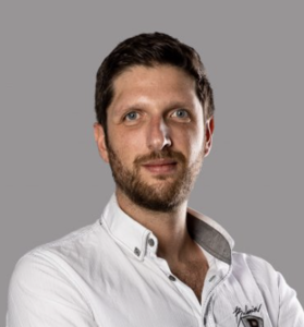 Webinar hosting presenter 