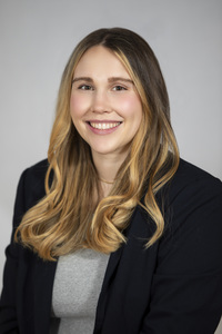 Webinar hosting presenter 