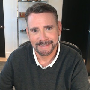 Webinar hosting presenter 