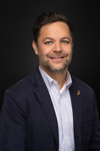 Webinar hosting presenter 