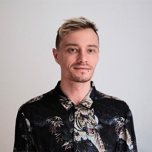 1727905671-8f735c162fd78b83