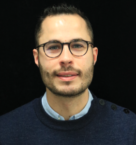 Webinar hosting presenter 