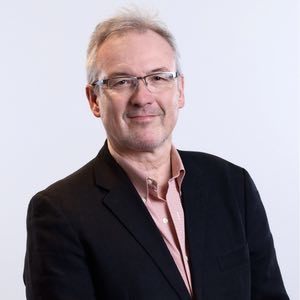 Webinar hosting presenter 