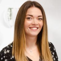 Webinar hosting presenter 