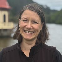 Webinar hosting presenter 