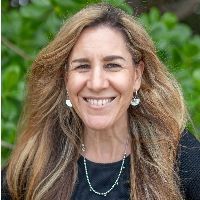 Webinar hosting presenter 